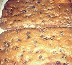 Easy Raisin Cake